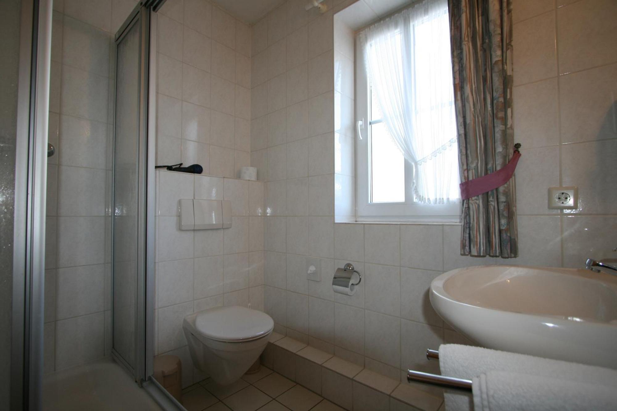 Hotel Garni Lindenmuehle Bad Neuenahr-Ahrweiler Bagian luar foto